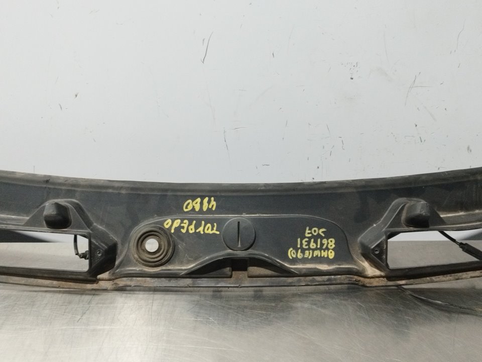 BMW 3 Series E90/E91/E92/E93 (2004-2013) Other part 15677210 25897597