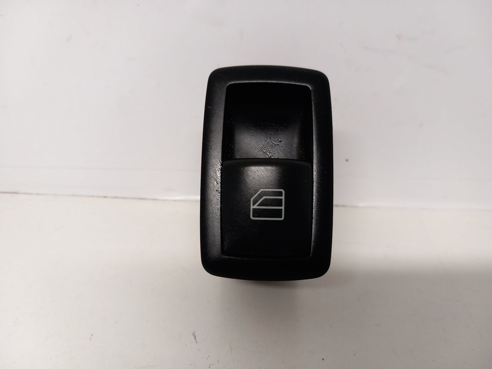 MERCEDES-BENZ M-Class W164 (2005-2011) Front Right Door Window Switch A2518200510 24913044