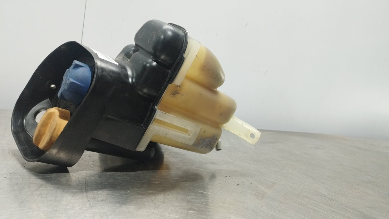 FORD Boxster 986 (1996-2004) Power Steering Pump Tank 9961060470 24925692