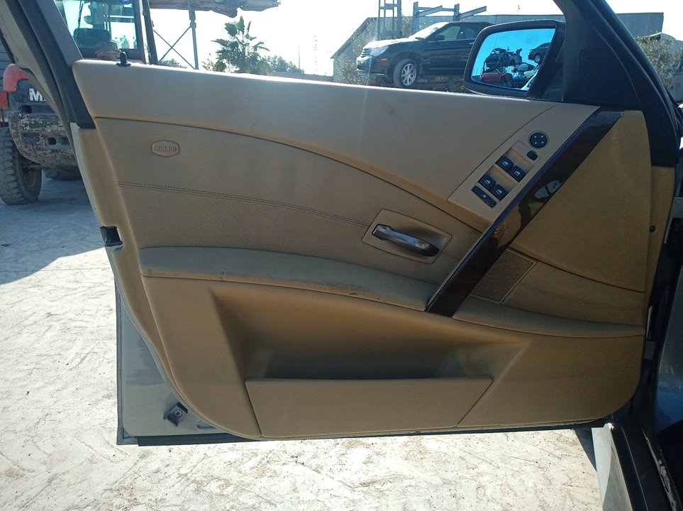 BMW 5 Series E60/E61 (2003-2010) Priekinių kairių durų stiklo pakelėjas 22753812