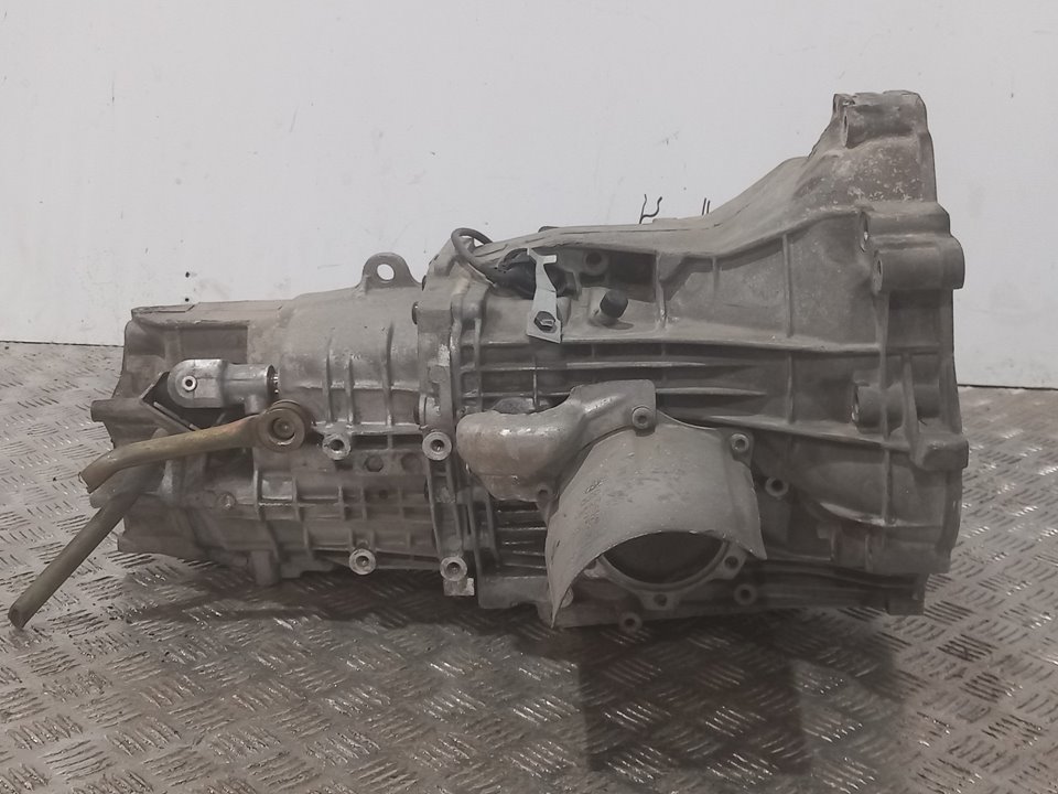 VOLKSWAGEN Passat B5 (1996-2005) Gearbox EEN 24915382