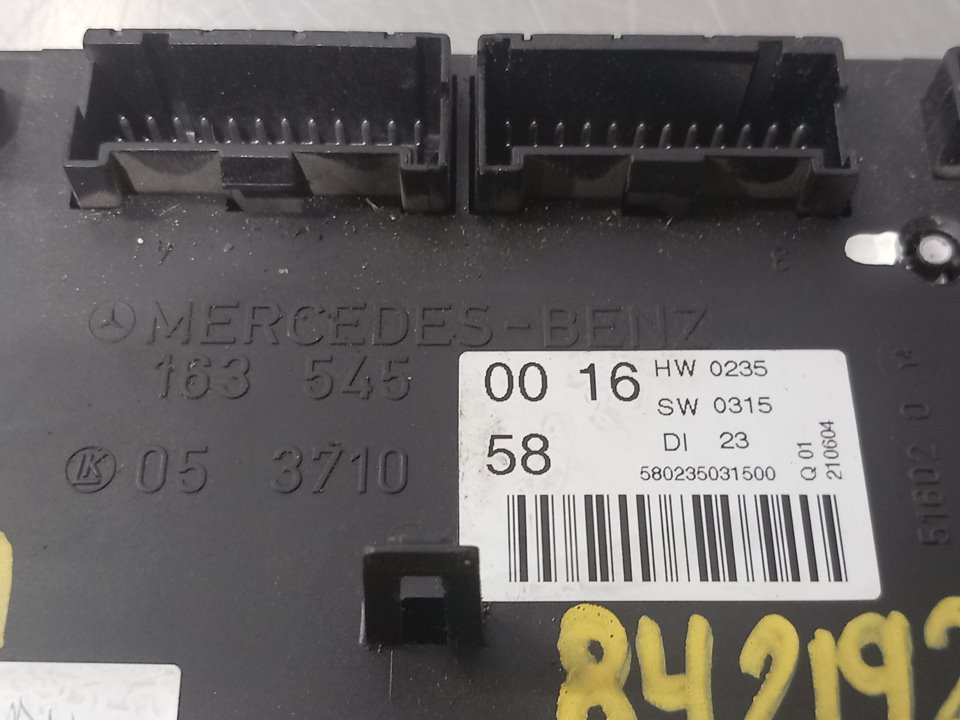 MERCEDES-BENZ M-Class W163 (1997-2005) Sikringsboks 163545001605371058 25267030