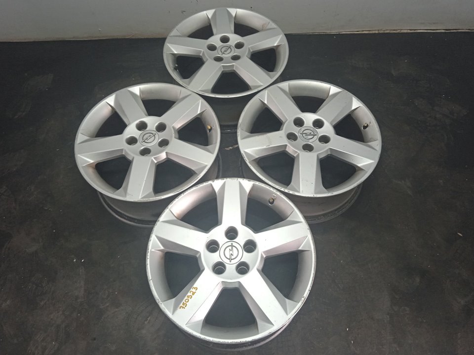 OPEL Zafira B (2005-2010) Wheel Set R17 24915757