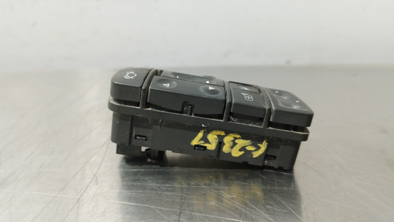 OPEL Vectra C (2002-2005) Front Left Door Window Switch 09185954 25211962