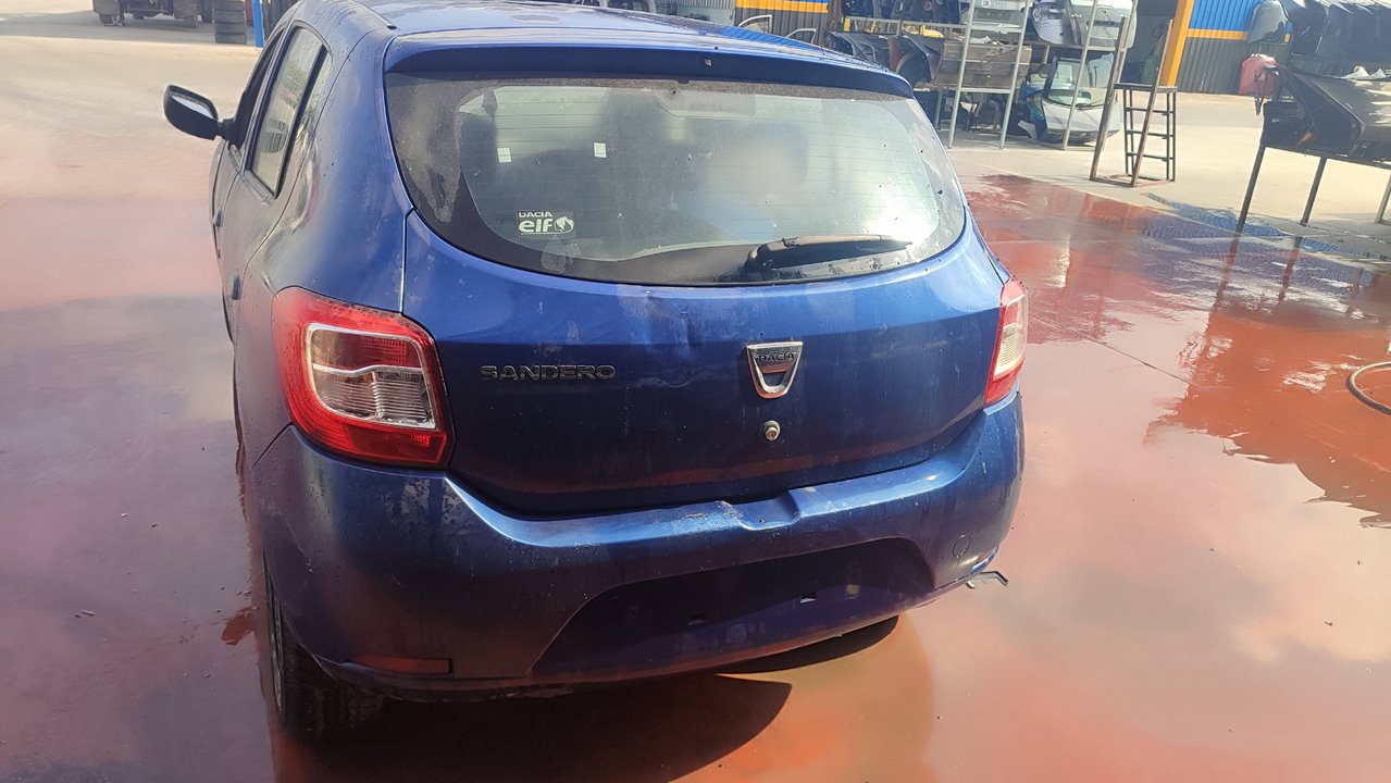 DACIA Sandero 1 generation (2008-2012) Televizoriaus komplektas (radiatorių panelė) 215596207R 26540447