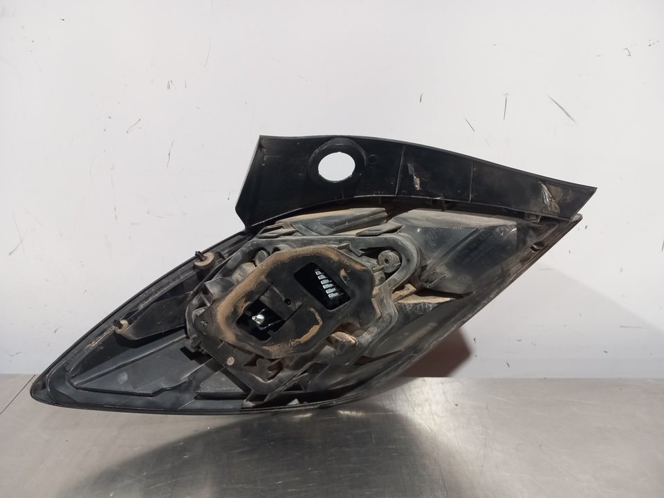 SUBARU Legacy 5 generation (2009-2015) Jobb hátsó lámpa  24451834 25893999