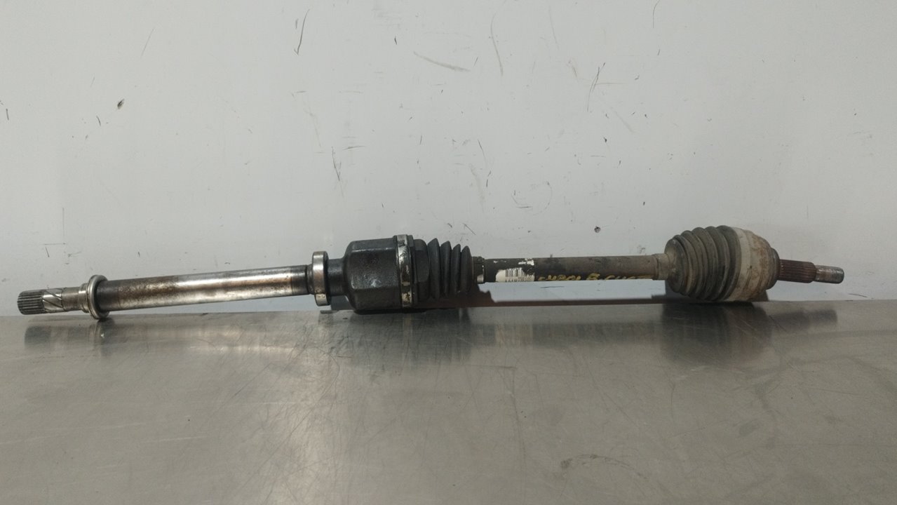 RENAULT Clio 3 generation (2005-2012) Front Right Driveshaft 8200618111 25895507