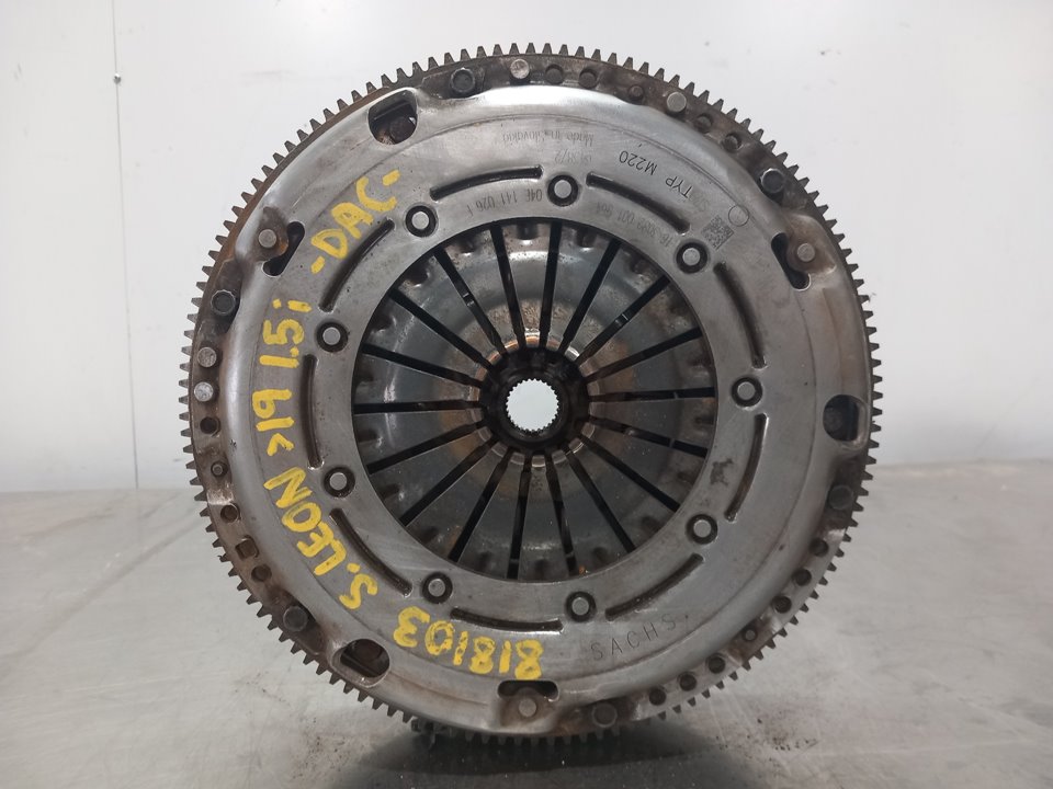 SEAT Leon 3 generation (2012-2020) Flywheel 04E141026F 25894327