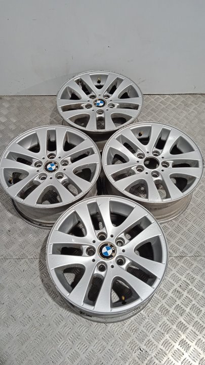 BMW 3 Series E90/E91/E92/E93 (2004-2013) Комплект колела R16 25898390