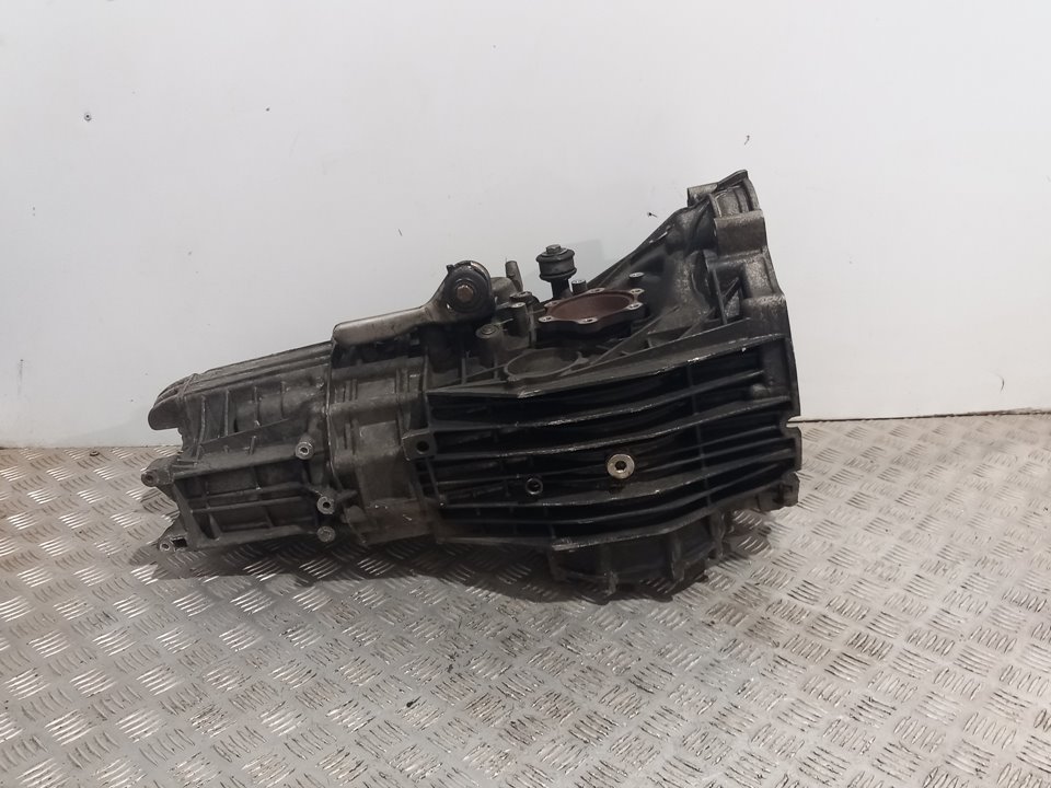 AUDI A4 B7/8E (2004-2008) Vaihteisto JEM 25897548