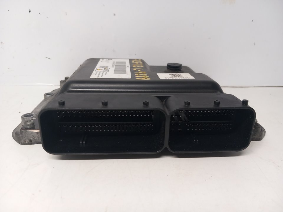 OPEL Astra J (2009-2020) Engine Control Unit ECU 55575315 24913703