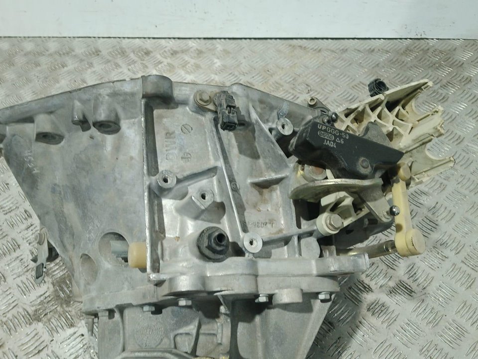 LADA 307 1 generation (2001-2008) Gearbox 20DM09 24920454