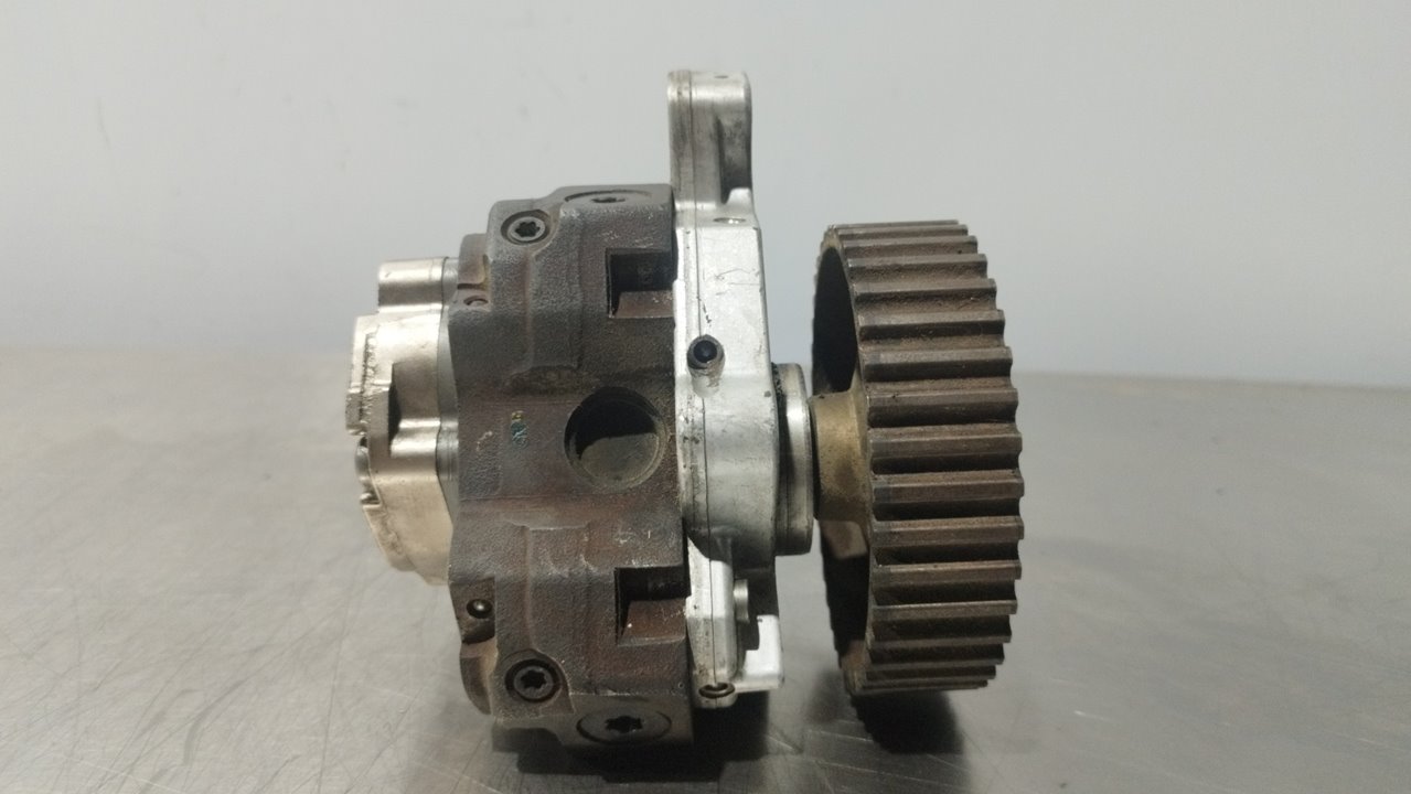 VOLVO S40 1 generation (1996-2004) Pompă de combustibil de înaltă presiune 82000550720445010031 25246401