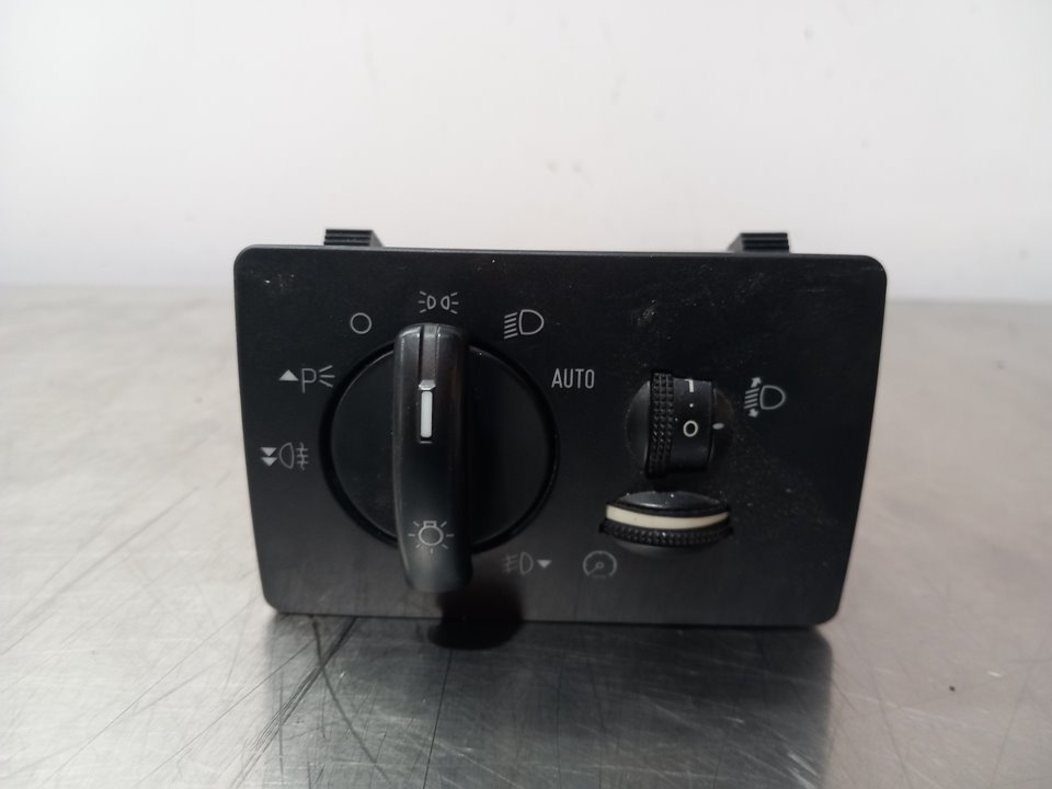 FORD Focus 2 generation (2004-2011) Headlight Switch Control Unit 4M5T13A024CA 25267184