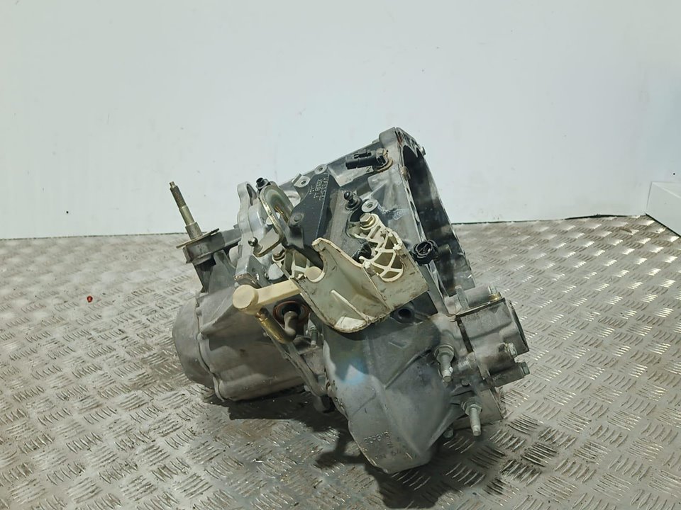 LADA 307 1 generation (2001-2008) Gearbox 20DM09 24920454