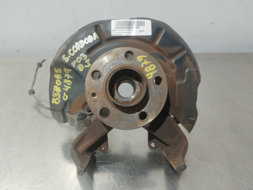 SEAT Cordoba 2 generation (1999-2009) Front Left Wheel Hub 6Q0615311D 25914311