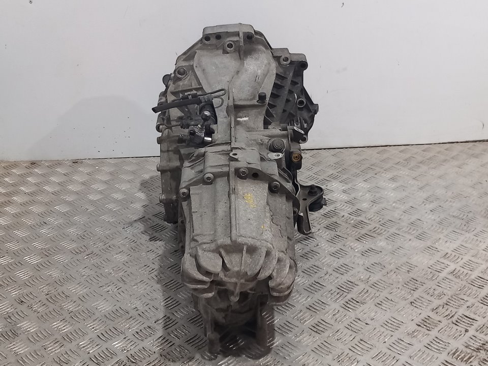 AUDI A4 B7/8E (2004-2008) Vaihteisto JEM 25897548