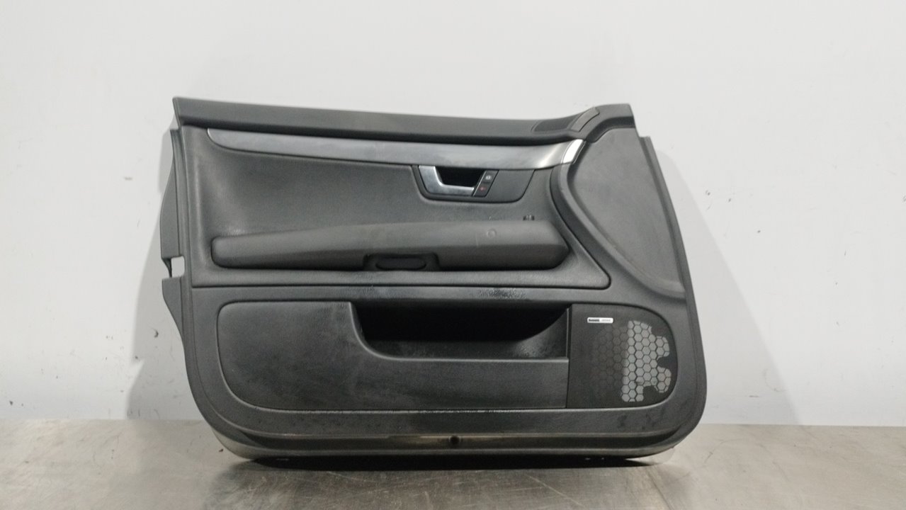 AUDI A4 B7/8E (2004-2008) Panneau de porte avant gauche 24887870