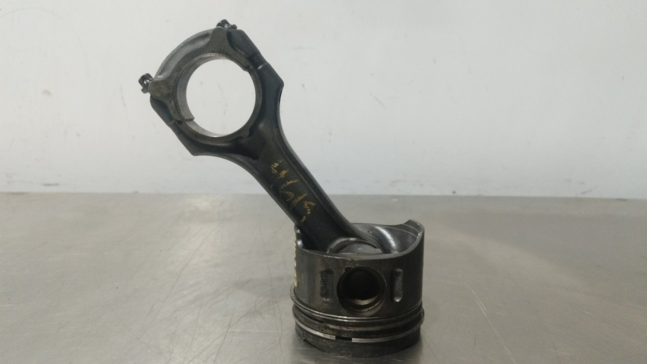 MERCEDES-BENZ Vito W638 (1996-2003) Connecting Rod 24940789