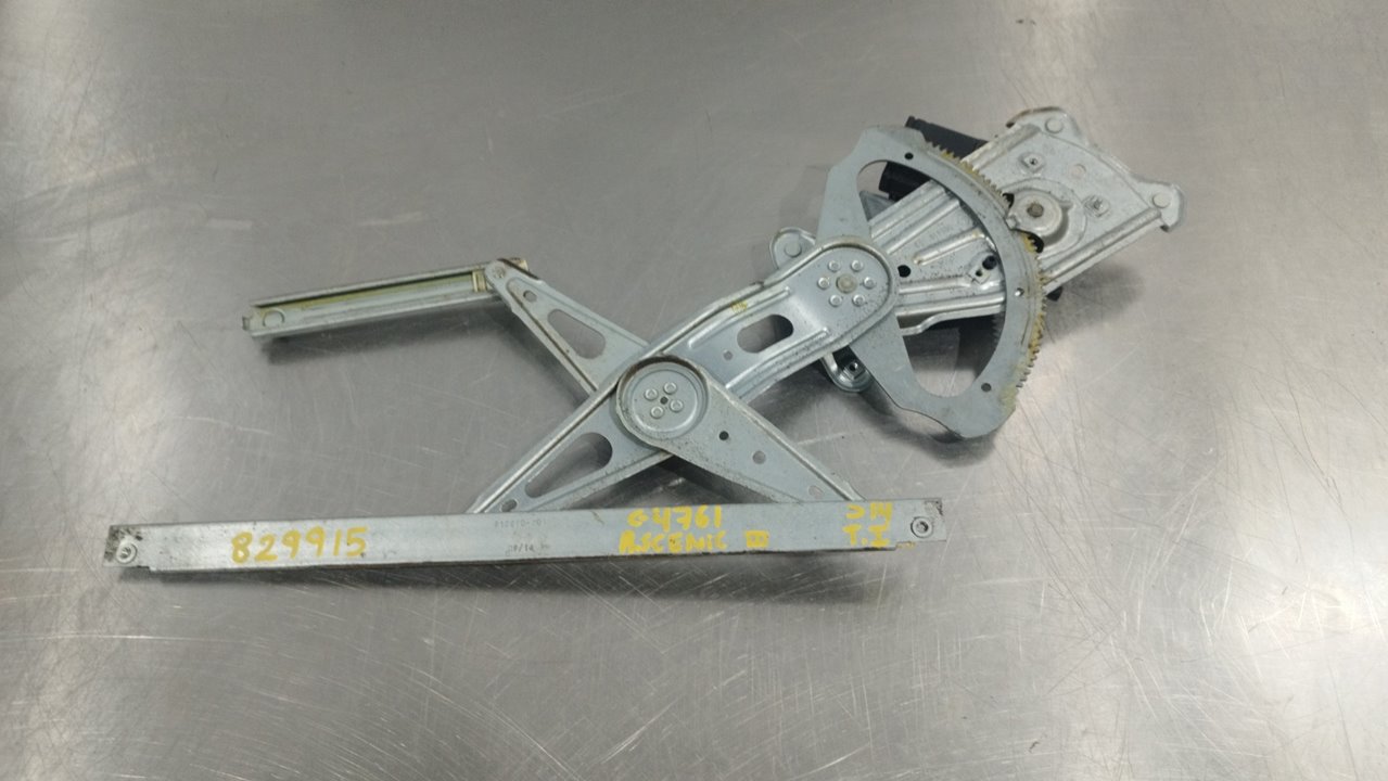 RENAULT Scenic 3 generation (2009-2015) Rear left door window lifter 827216769R 24937657