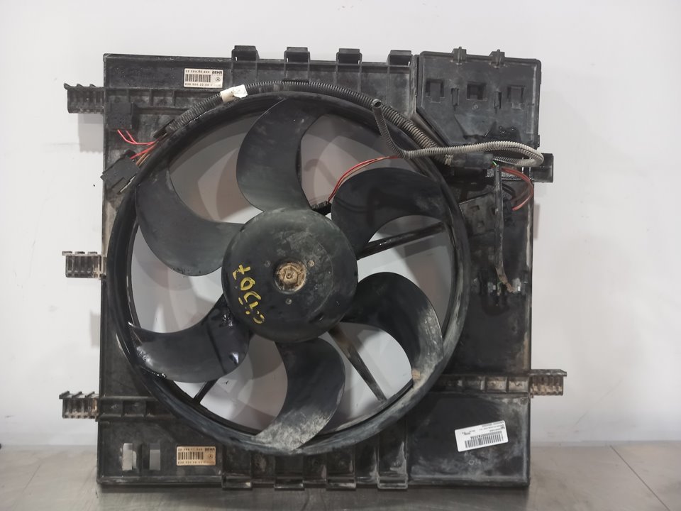 MERCEDES-BENZ Vito W638 (1996-2003) Difuzora ventilators 63850022002259400000 24921871