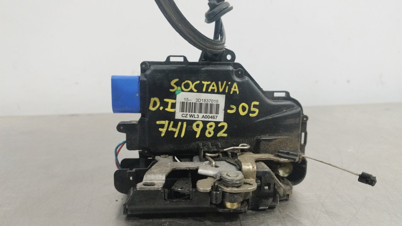 SKODA Octavia 2 generation (2004-2013) Priekšējo kreiso durvju slēdzene 3D1837015 24915328