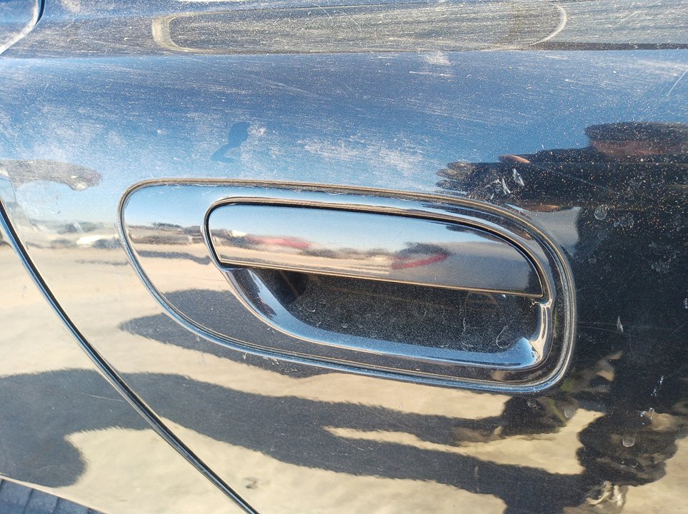 VOLVO S60 1 generation (2000-2009) Aizmugurējo labo durvju ārējais rokturis 26295977