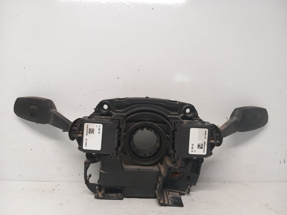 BMW 1 Series E81/E82/E87/E88 (2004-2013) Headlight Switch Control Unit 01108160 22746257