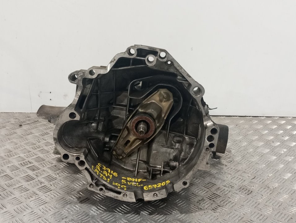 AUDI A4 B5/8D (1994-2001) Gearbox DHF 24911444