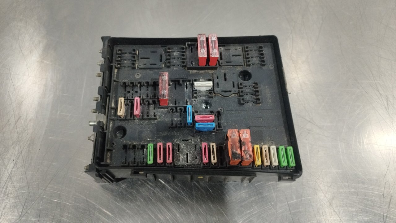 SEAT Toledo 3 generation (2004-2010) Fuse Box 1K0937124K 25894723