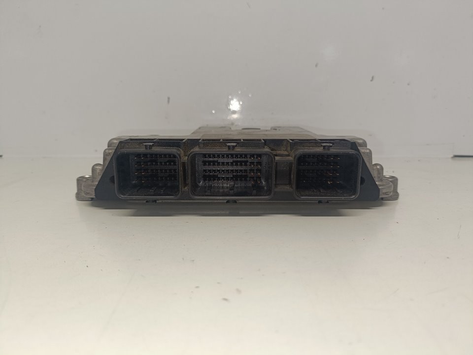 RENAULT Scenic 2 generation (2003-2010) Engine Control Unit ECU N1.Z2.5.10.2 22756896