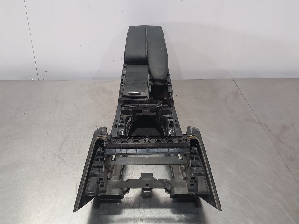 MERCEDES-BENZ E-Class W212/S212/C207/A207 (2009-2016) Armrest A2126800050 24911181