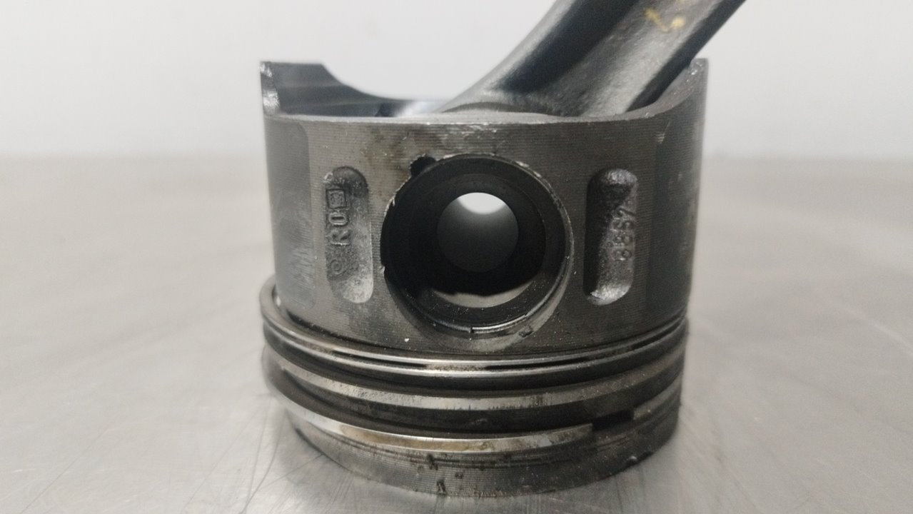 MERCEDES-BENZ Vito W638 (1996-2003) Connecting Rod 24940578