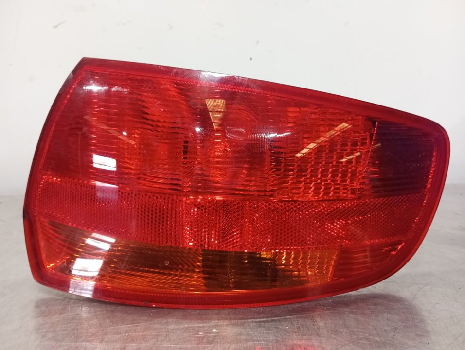 AUDI A3 8P (2003-2013) Rear Right Taillight Lamp 8P4945096C 24934901