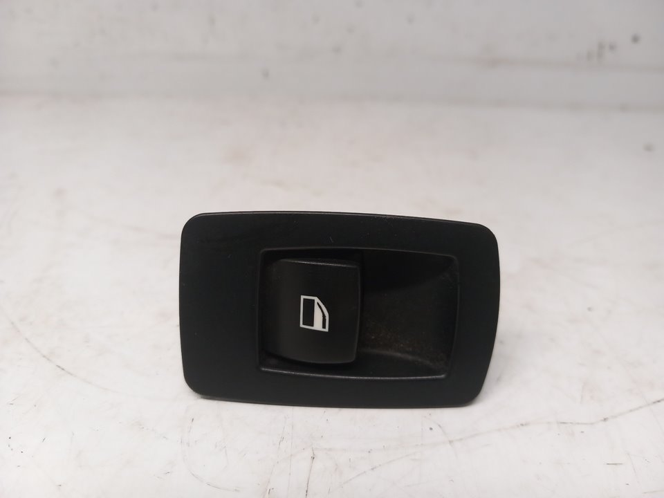 BMW X3 E83 (2003-2010) Front Right Door Window Switch 159399489113773 24919234