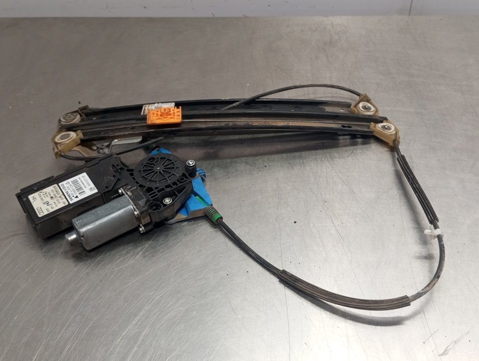 AUDI A4 B7/8E (2004-2008) Front Right Door Window Regulator 8E1959802H 25897007