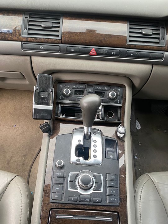 AUDI A8 D3/4E (2002-2010) Front Right Seatbelt 24913227
