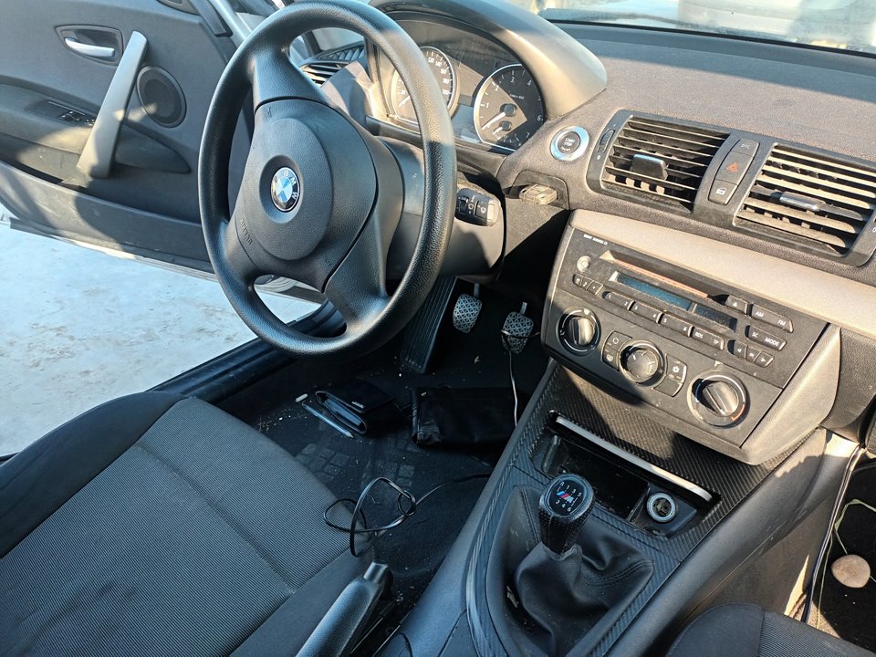 BMW 1 Series E81/E82/E87/E88 (2004-2013) Зеркало передней левой двери E1010803 21948397