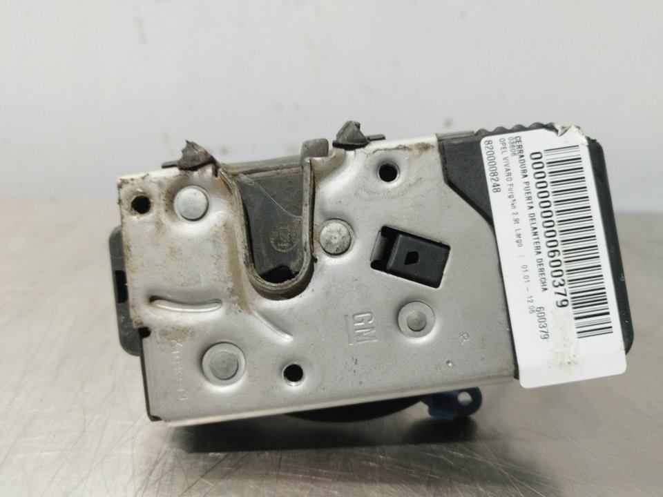 OPEL Vivaro Front Right Door Lock 8200008248 25317523