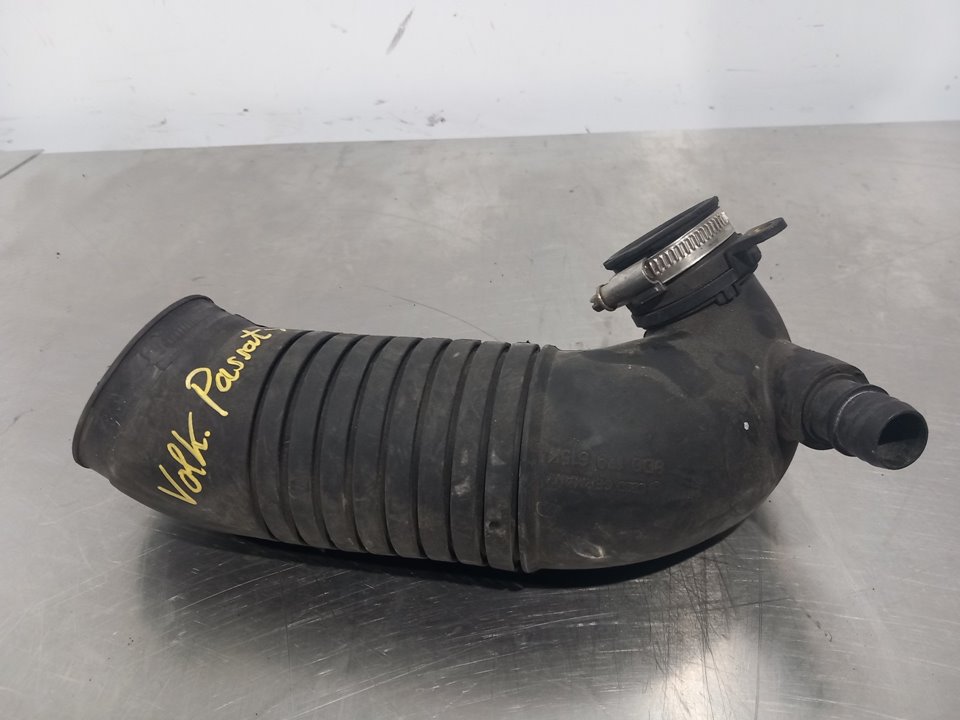 VOLKSWAGEN Passat B5 (1996-2005) Other tubes 8D0129615K 25895760