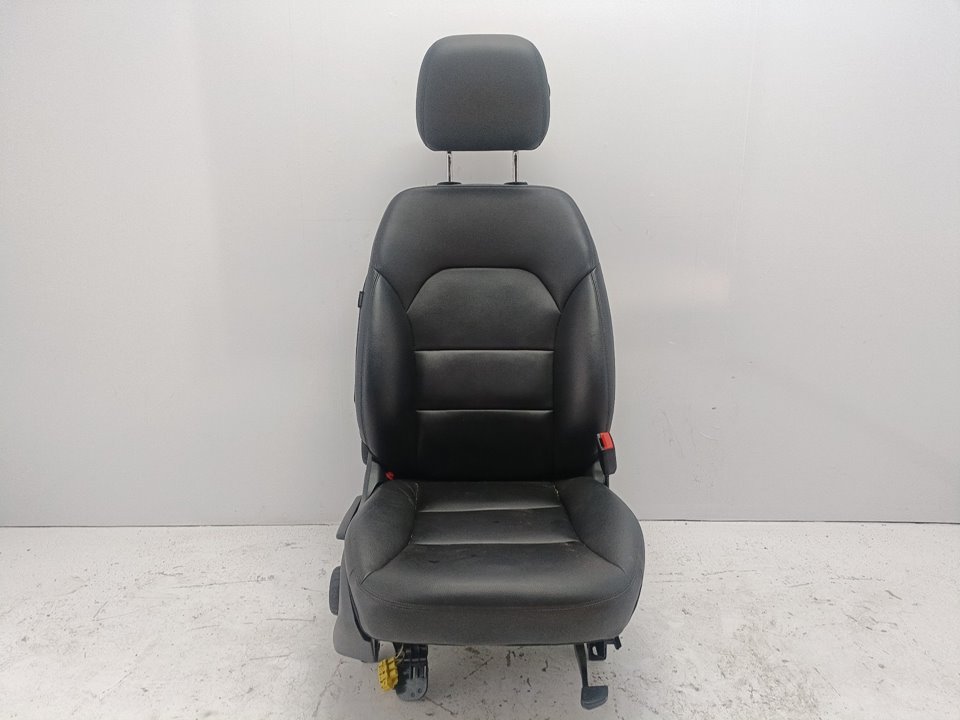 MERCEDES-BENZ B-Class W246 (2011-2020) Front Right Seat 24913304