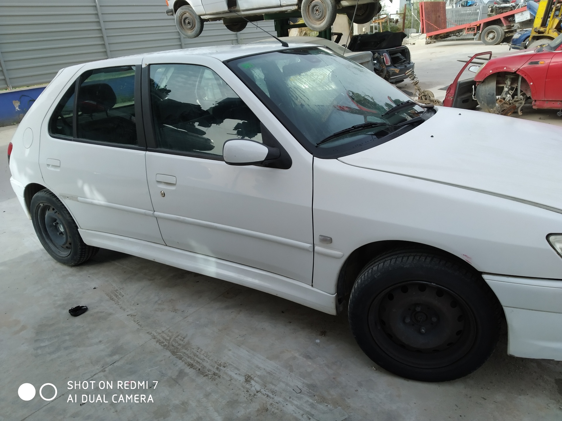 PEUGEOT 306 1 generation (1993-2002) Priekšējais kreisais durvju spogulis E201842 22927562