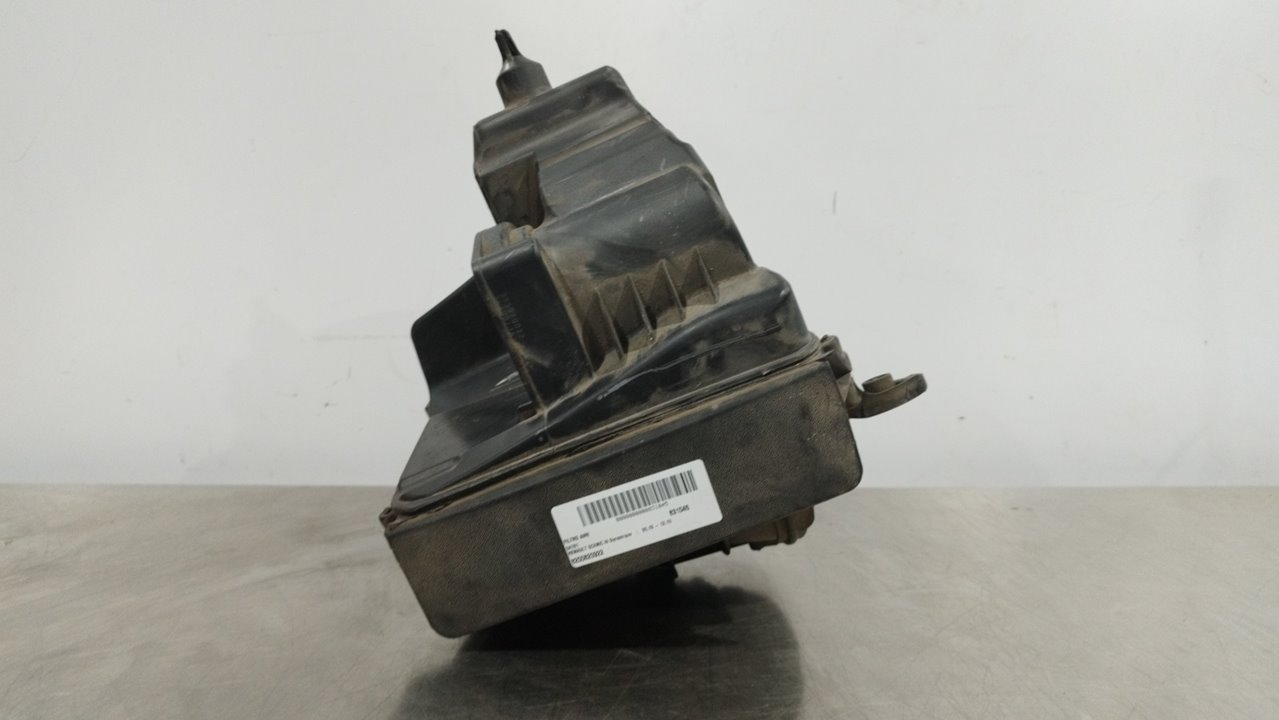 RENAULT Scenic 3 generation (2009-2015) Autres pièces du compartiment moteur 8200820922 24938354