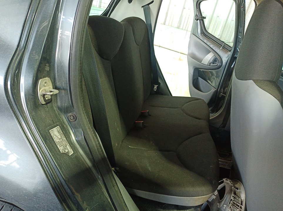 TOYOTA Aygo 1 generation (2005-2014) Seats 24912905