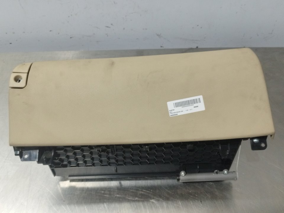 LEXUS IS XE20 (2005-2013) Glove Box 5555053050 25898273