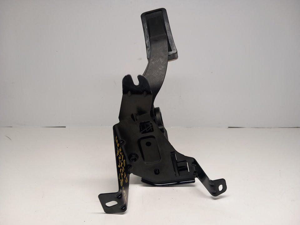 MERCEDES-BENZ B-Class W246 (2011-2020) Throttle Pedal A2463001904Q3 24912401