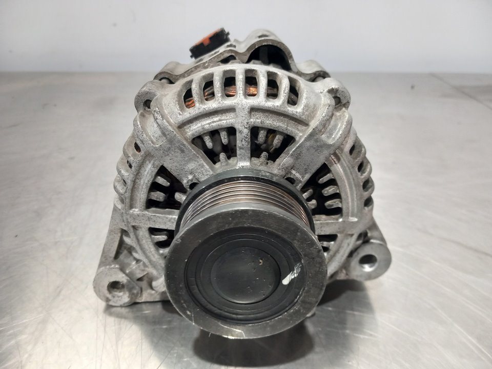 KIA Carens 2 generation (2002-2006) Alternator 021319112 22743969