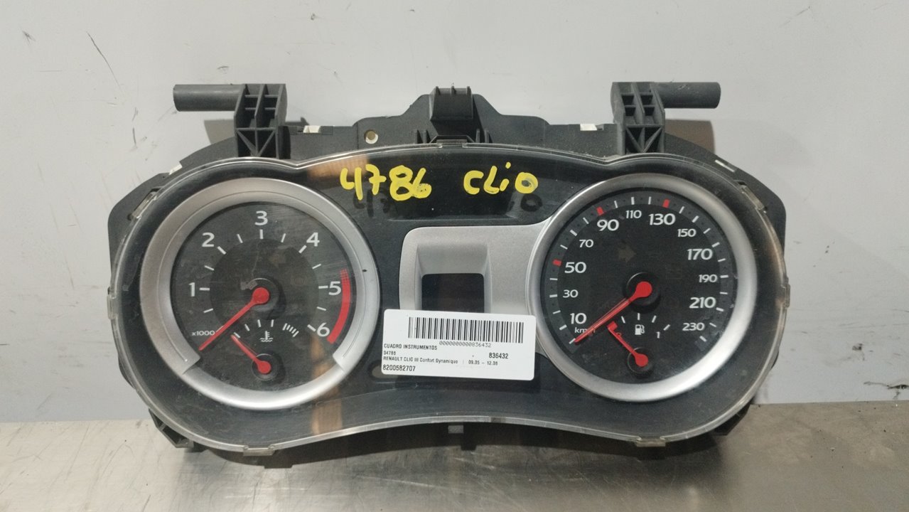 RENAULT Clio 3 generation (2005-2012) Speedometer 8200582707 25909794