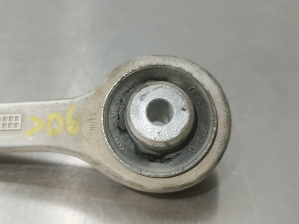 AUDI A4 B7/8E (2004-2008) Braț de control inferior stânga față 25429045