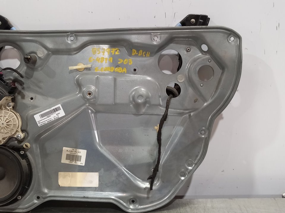 SEAT Cordoba 2 generation (1999-2009) Lève-vitre de porte avant droite 25914271